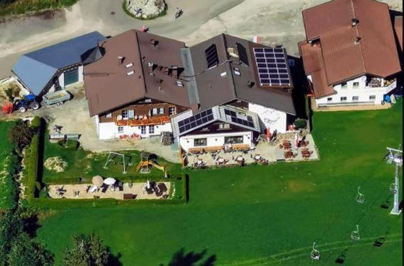Landgasthof Schuster เนสเซิลเวงเลอ ภายนอก รูปภาพ